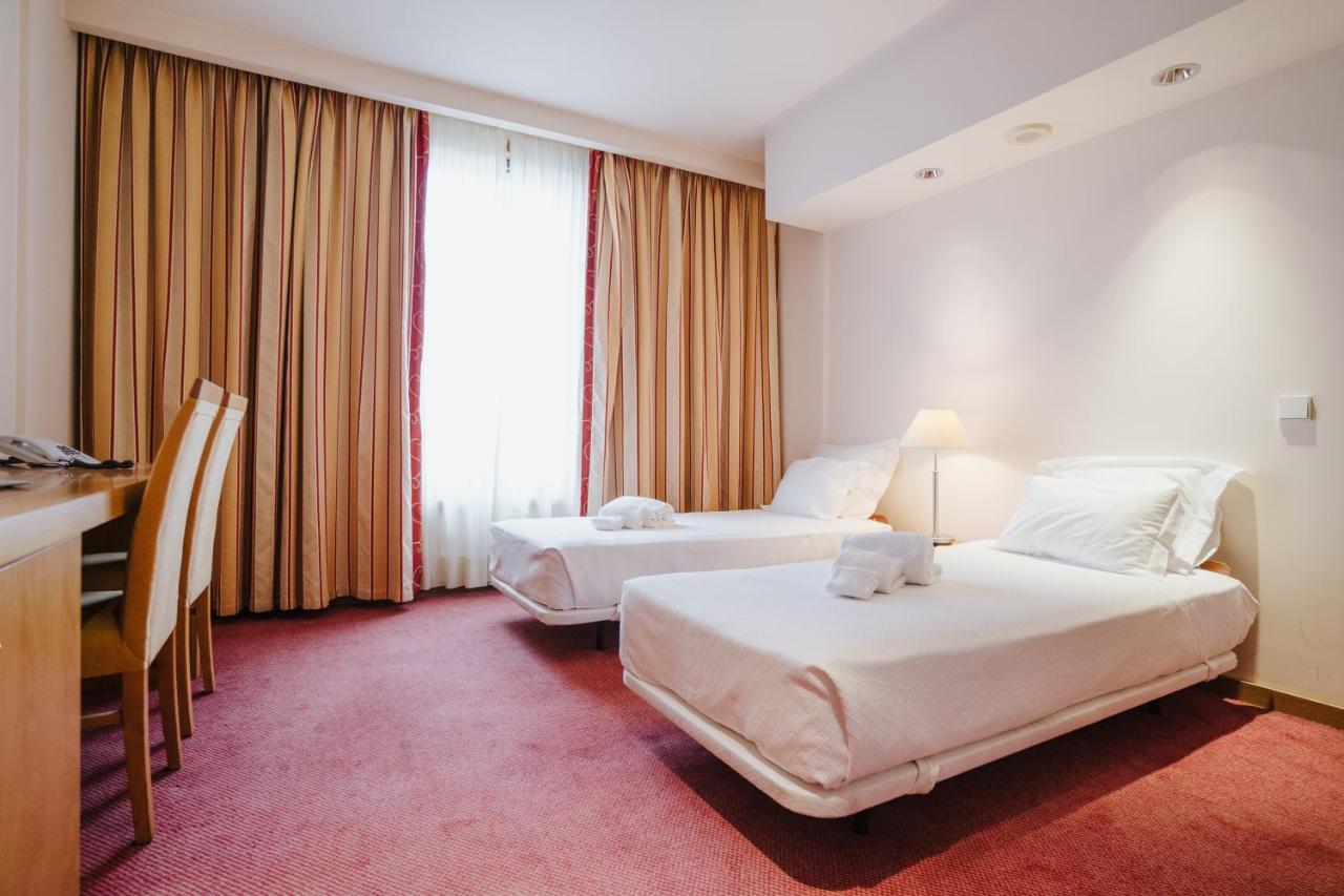 Hotel Premium Porto Maia Esterno foto