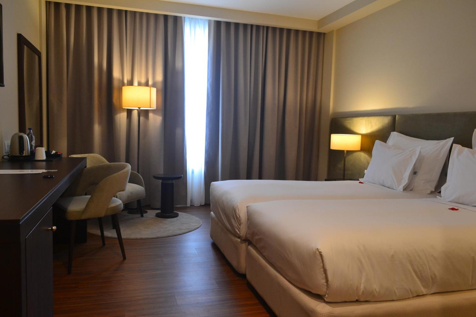 Hotel Premium Porto Maia Esterno foto